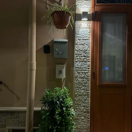 Camarda Apartment *